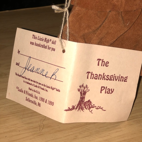 Lizzie High Doll - Thanksgiving - Picture 2 of 3